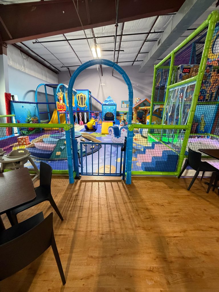 Safe, clean, and packed with fun — our toddler area at Kangas Indoor Playcenter Woodlands is perfect for little explorers! 🐠💙